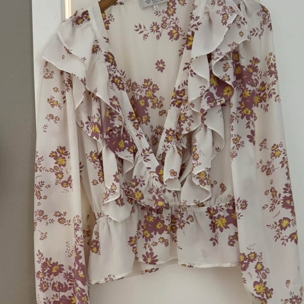 Wayf Floral Ruffle Blouse - White, Purple, and Yellow